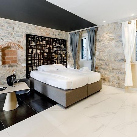 Palace Luxury Room Split Exterior photo
